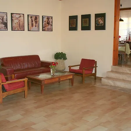 Hercules Hotell 2*