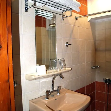 Hotell Hercules 2*