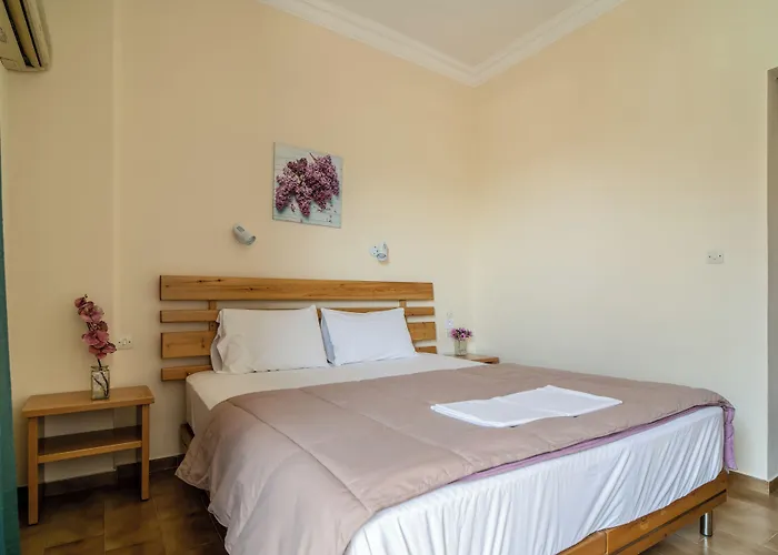 Hercules Otel Ancient Olympia