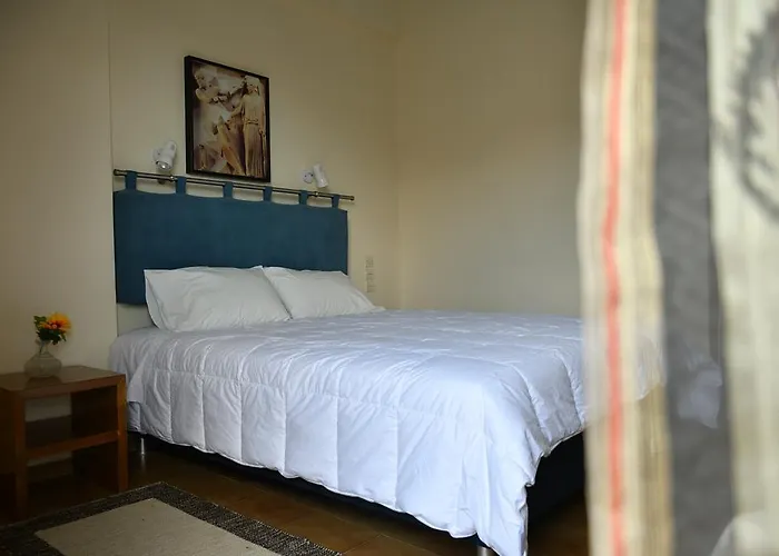 Hercules 2* Ancient Olympia